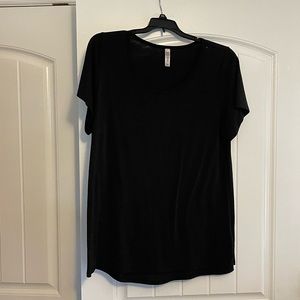Lularoe short sleeve top